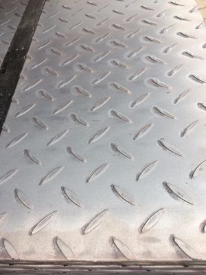 Q235 Ms Diamantstahlblech Leichtkohlenstoffstahlblech Strukturstahl Ms Quadratstahlblech